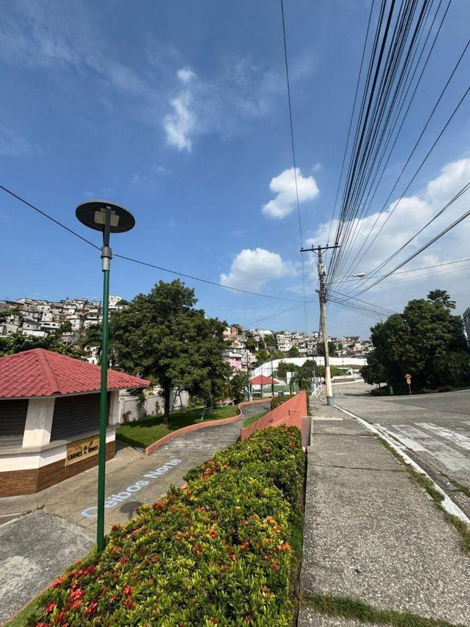 Terreno Bifamiliar de 305 m² en Urb. Ceibos Norte, Guayas — imagen 8