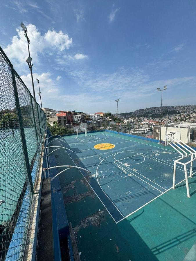 Terreno Bifamiliar de 305 m² en Urb. Ceibos Norte, Guayas — imagen 6
