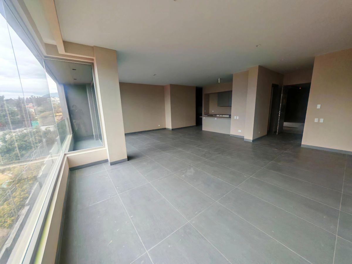 Departamento Moderno de Venta en Cumbayá | 2 Dorm., Vista y Amenidades Exclusivas — imagen 6