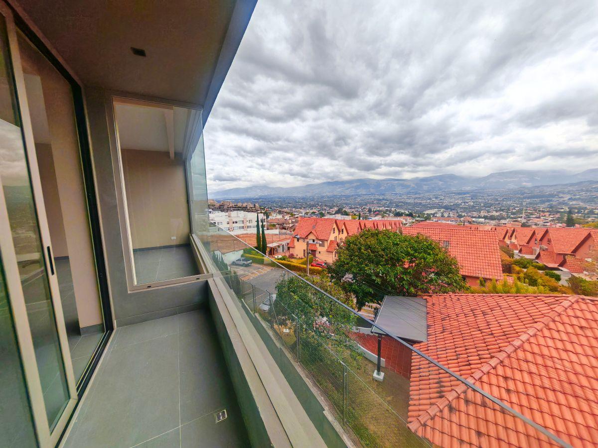Departamento Moderno de Venta en Cumbayá | 2 Dorm., Vista y Amenidades Exclusivas — imagen 3