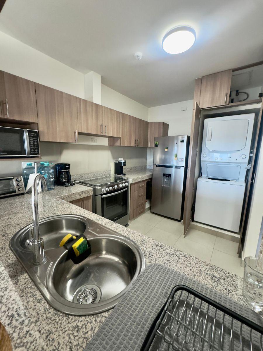 Vendo Departamento en Bosques en La Costa, Esquinero de 2 Dorm., con Vista Panorámica. Guayas — imagen 6