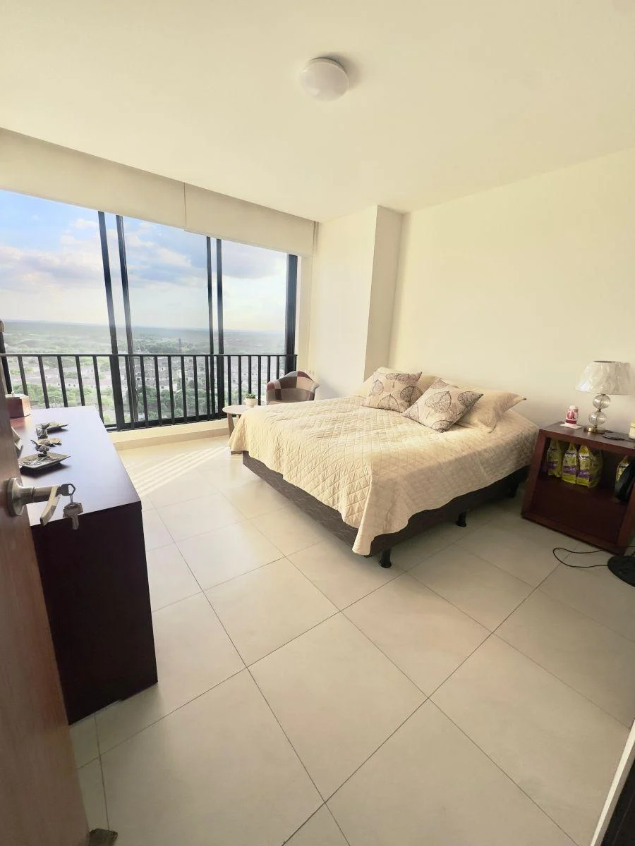 Vendo Departamento en Bosques en La Costa, Esquinero de 2 Dorm., con Vista Panorámica. Guayas — imagen 3