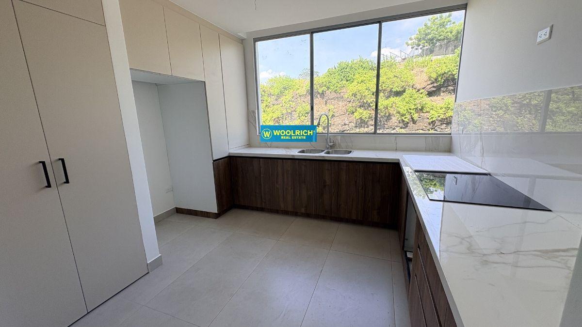 Santa Fe Tower, Urbanización Colon, Vendo Depart. a Estrenar, 2 Dorm, 2 Banos, Balcones Parque, 145, Guayas — imagen 3