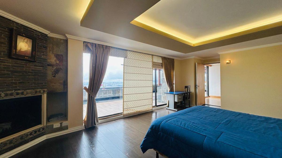 De Venta Remodelado Penthouse Duplex Vista 180 Grados de 4 Habitaciones Terraza con Pérgola Propia — imagen 10