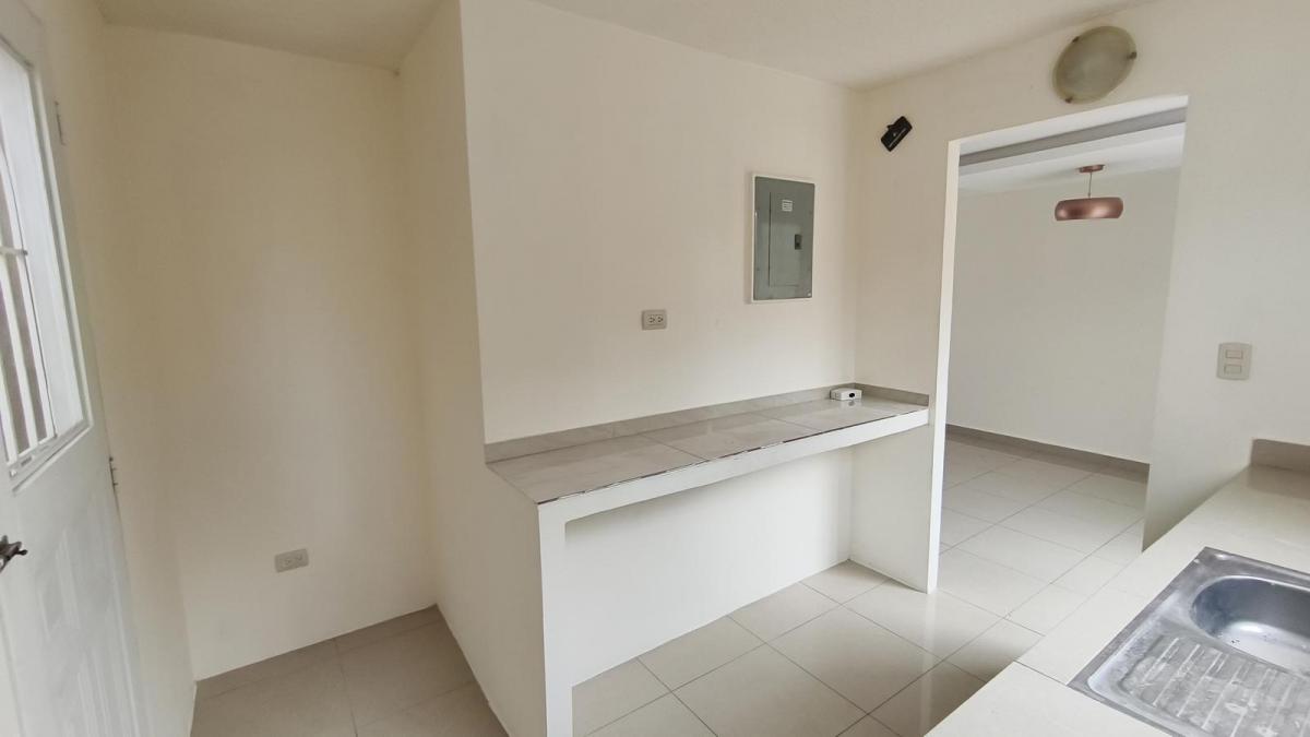 Casa en Venta Villas del Rey Etapa Reina Isabel Ronr, Guayas — imagen 5