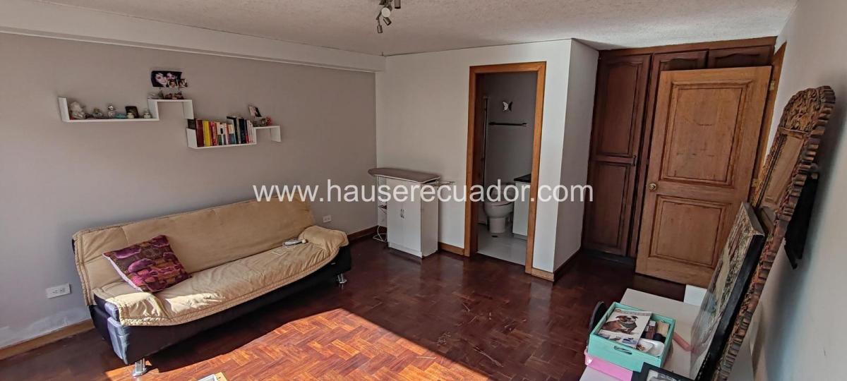 Departamento de 3 Habitaciones / Quito Tenis / Excelente Distribución /288 m² — imagen 4