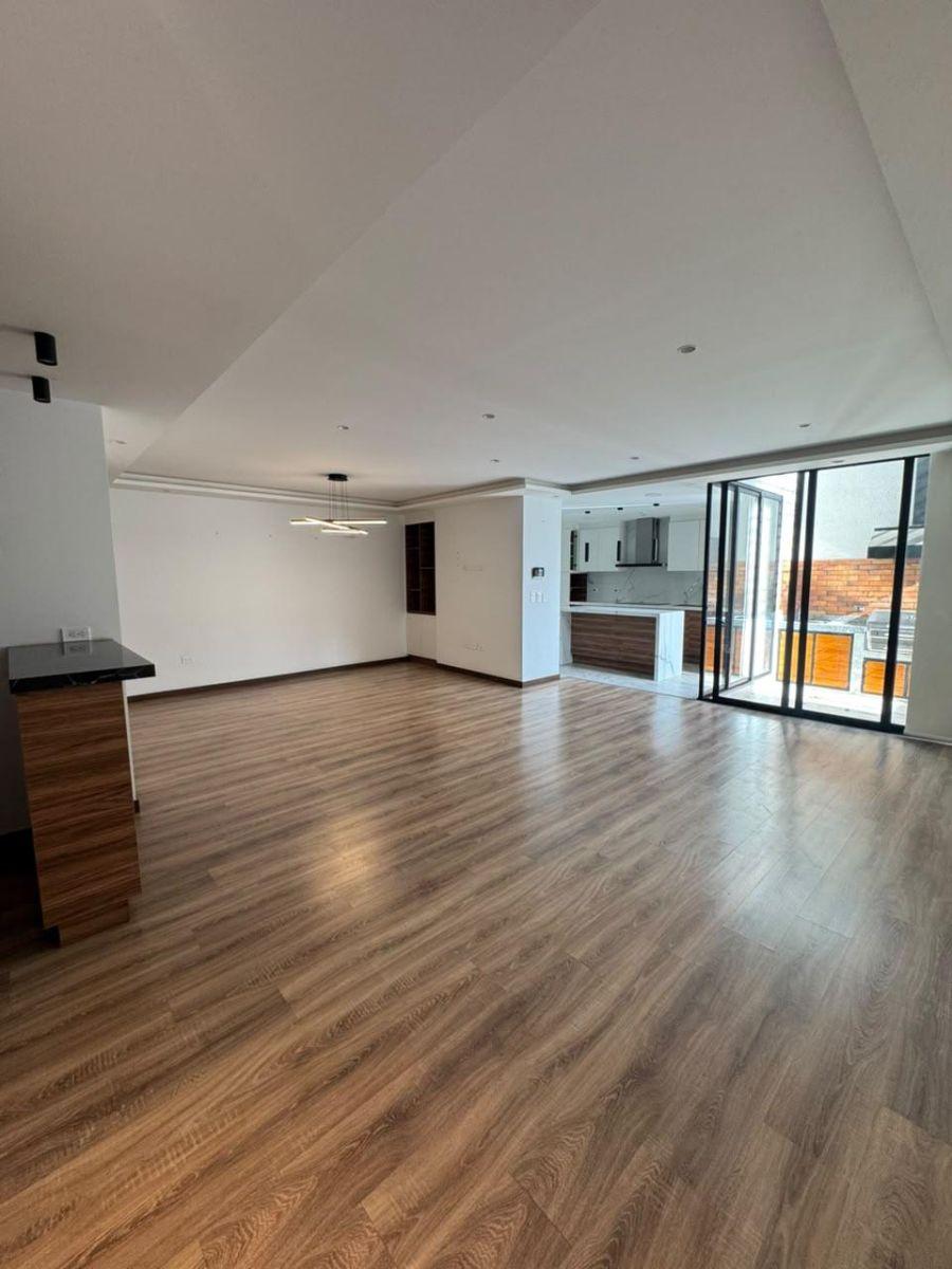 Departamento de 121 m² y 2 Patios de 33 m² Pb 3 Habitaciones en Venta en Unión Nacional / El Bosque — imagen 10