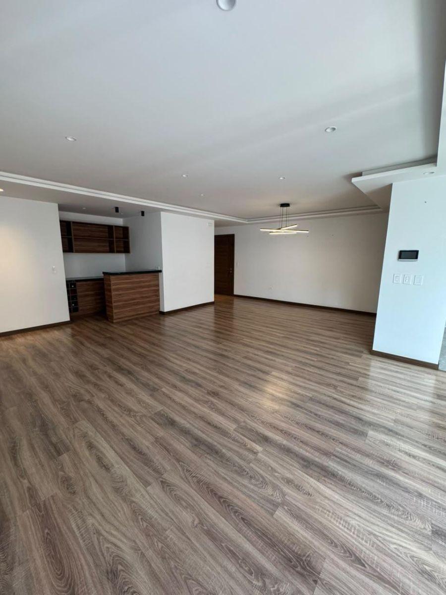Departamento de 121 m² y 2 Patios de 33 m² Pb 3 Habitaciones en Venta en Unión Nacional / El Bosque — imagen 8