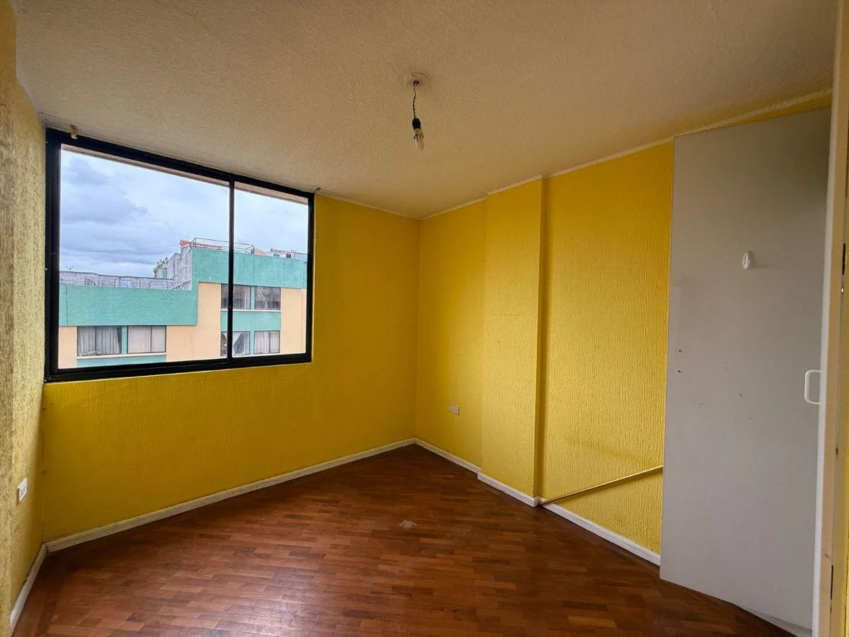 Departamento de Oportunidad en Venta Sector La Kennedy — imagen 4