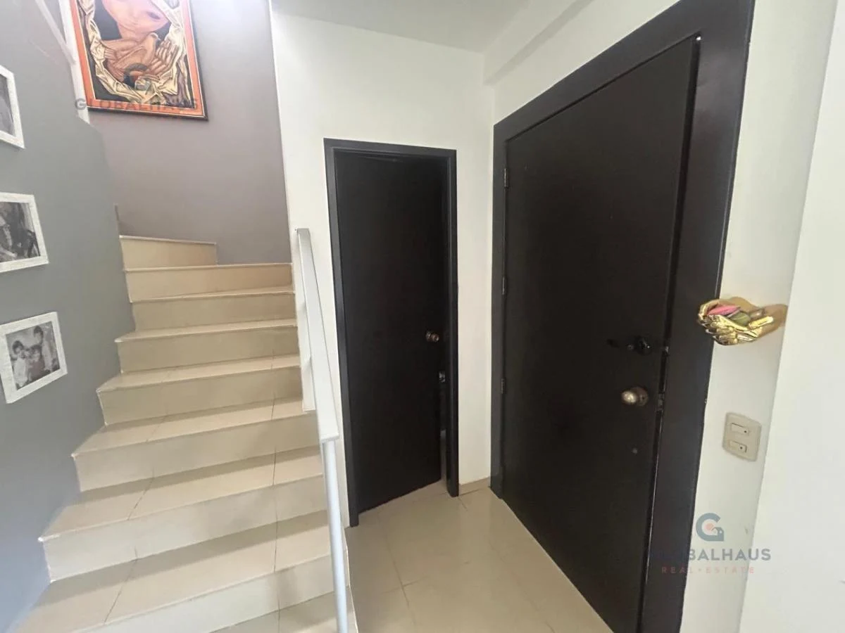 Venta de Casa en Urbanización Ciudad Celeste con 4 Habitaciones. M. h, Guayas — imagen 7