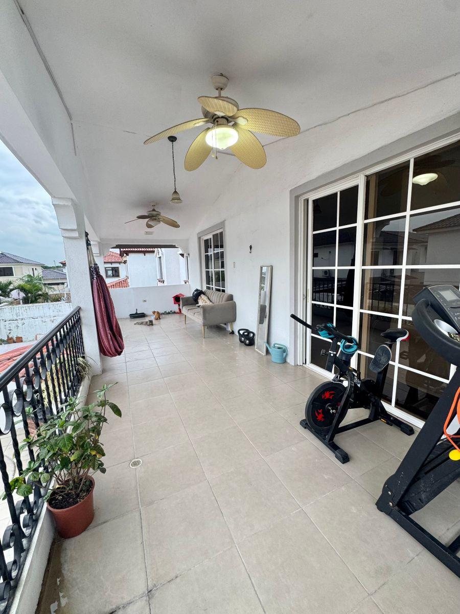Vendo Casa en Terranostra 5 Dorm. con Piscina. Guayas — imagen 5