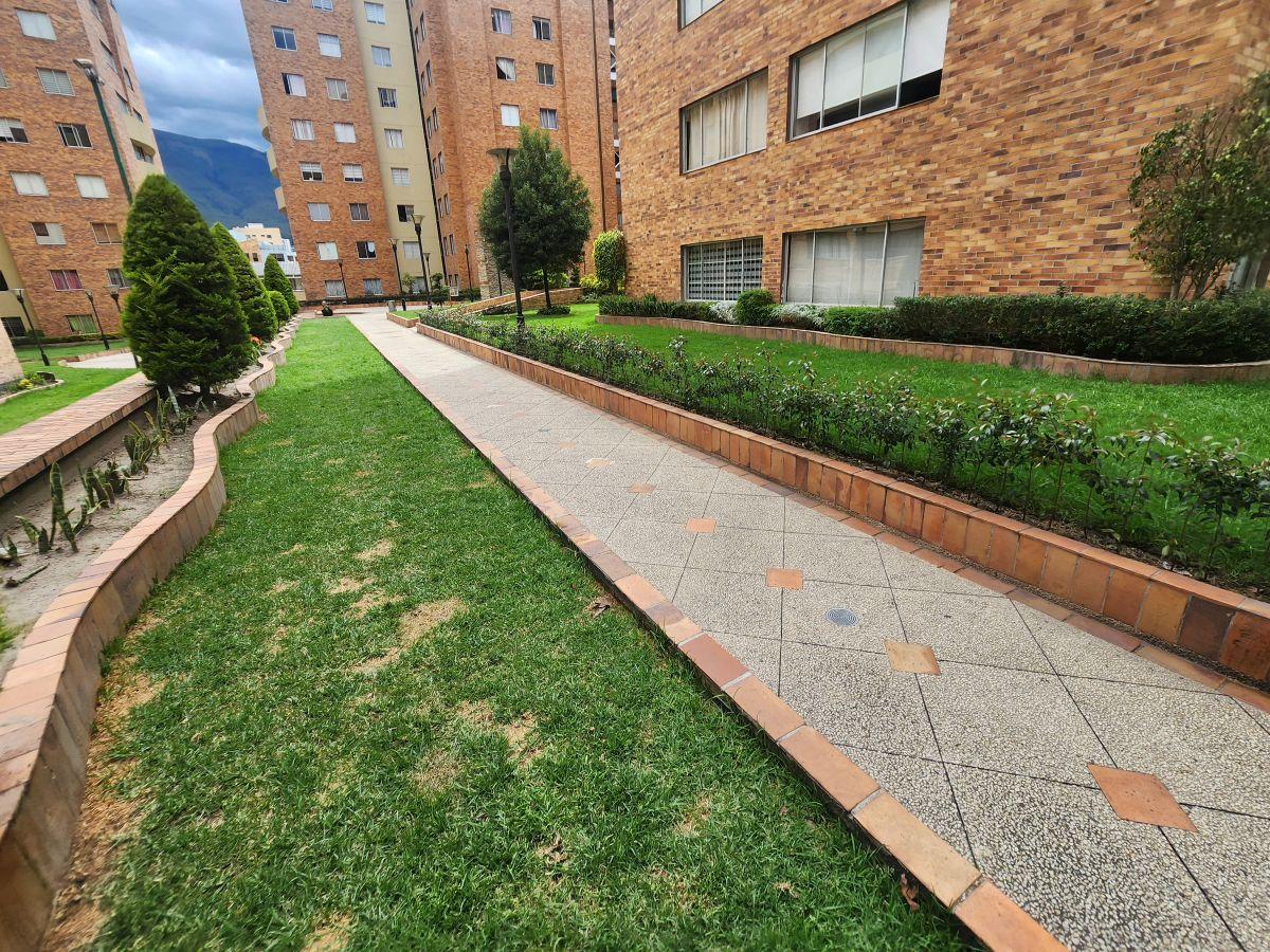 Venta Departamento Tres Dorm. Centro Norte Sector El Batan - Gaspar de Villarroel 84 m 1p — imagen 9