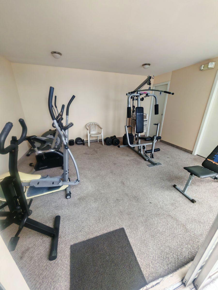 Venta de Departamento Totalmente Remodelado de 2 Dorm. en La Pradera, Pb. Provincia de Pichincha — imagen 3