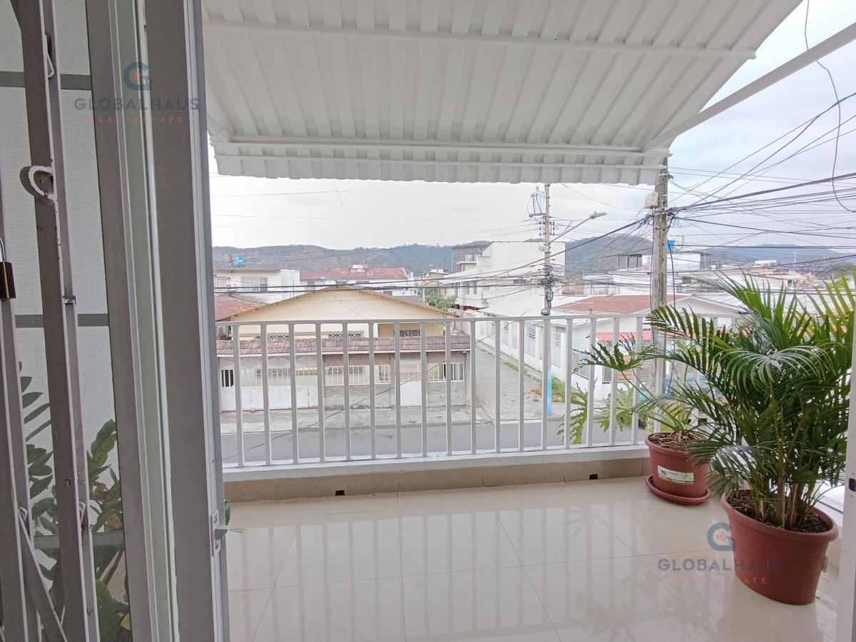Venta Casa Rentera en Urdesa Central, Av Victor Emilio Estrada Guayaquil Norte K. S. Guayas — imagen 6