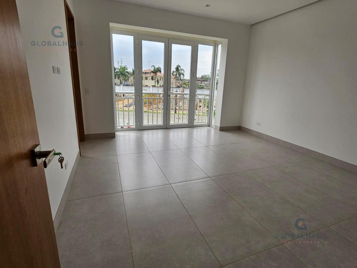 Venta de Casa en Samborondón Aires Norte 4 Habitaciones V. J. Guayas — imagen 8