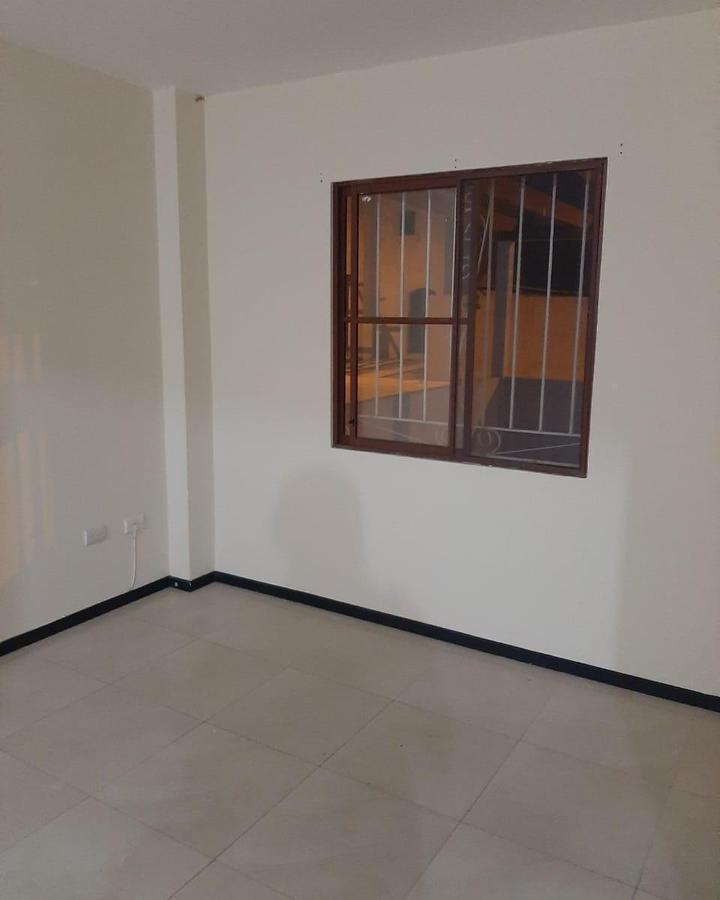 La Rioja, Casa en Venta Etapa Carina. Guayas — imagen 6