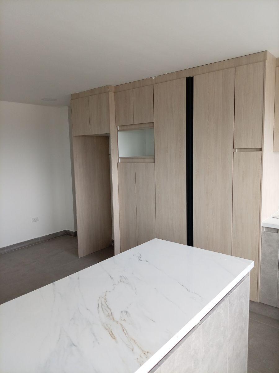 Hermoso Departamento de 2 Habitaciones con Jardín Privado — imagen 4