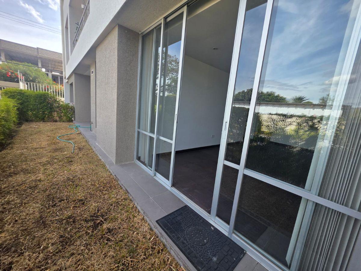 Oportunidad Departamento de Venta Sector Tumbaco — imagen 6