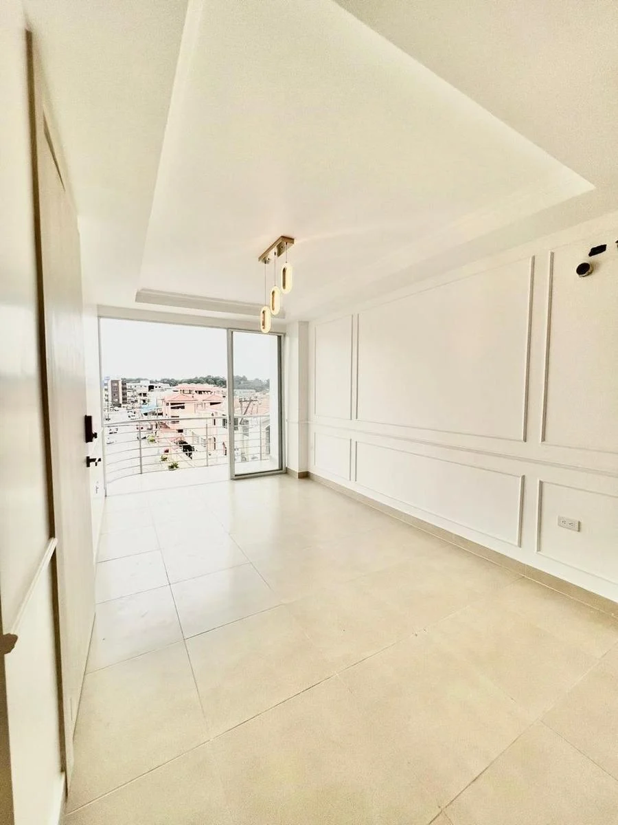 Venta de Departamento Moderno con Ascensor y 1 Parqueo en Kennedy Norte, Guayas — imagen 7