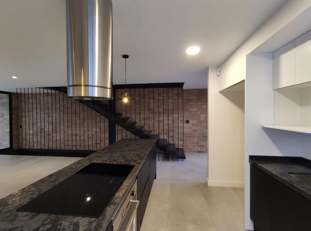 Casa en Venta en Cumbayá Sector La Primavera Conjunto Privado con Piscina — imagen 10