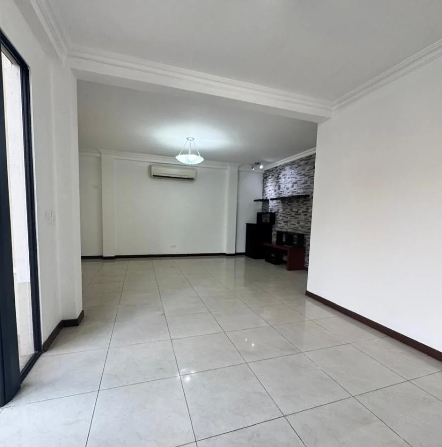 Casa en Venta - 3 Dorm. - Ciudad Celeste, Samborondon, Guayas — imagen 9