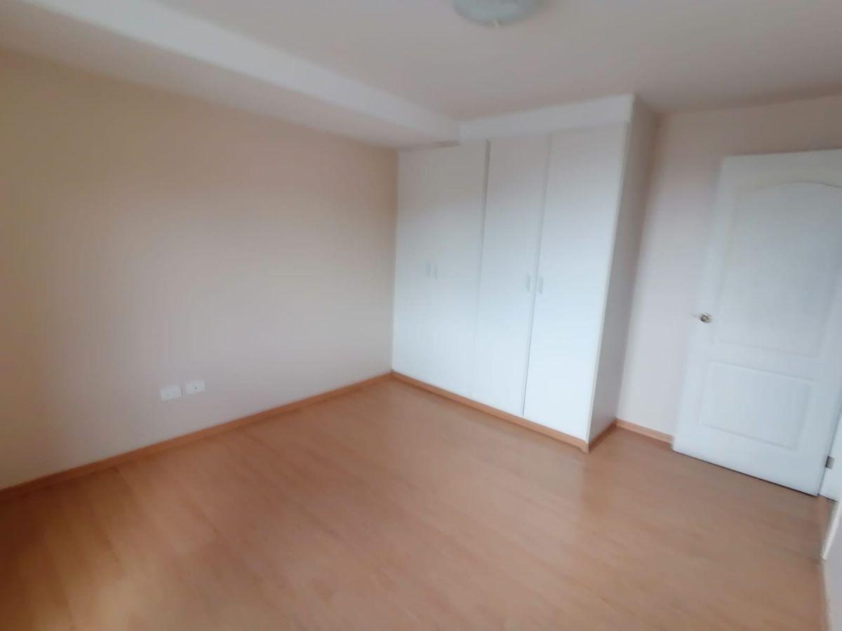 Departamento 113 m², 3h en Renta Sect Gaspar D Villaroel — imagen 3