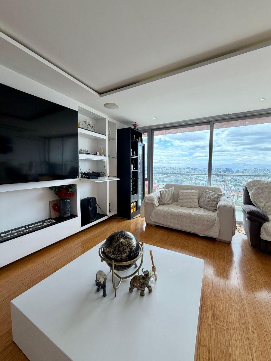 Departamento de 4 Habitaciones con Balcón - en Venta - El Bosque - 225 m² — imagen 4