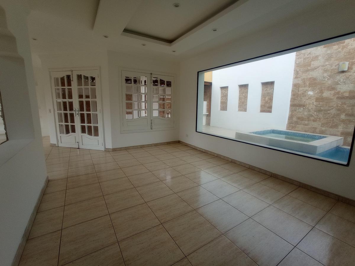 Venta de Casa en Ceibos Santa Cecilia, Guayas — imagen 6