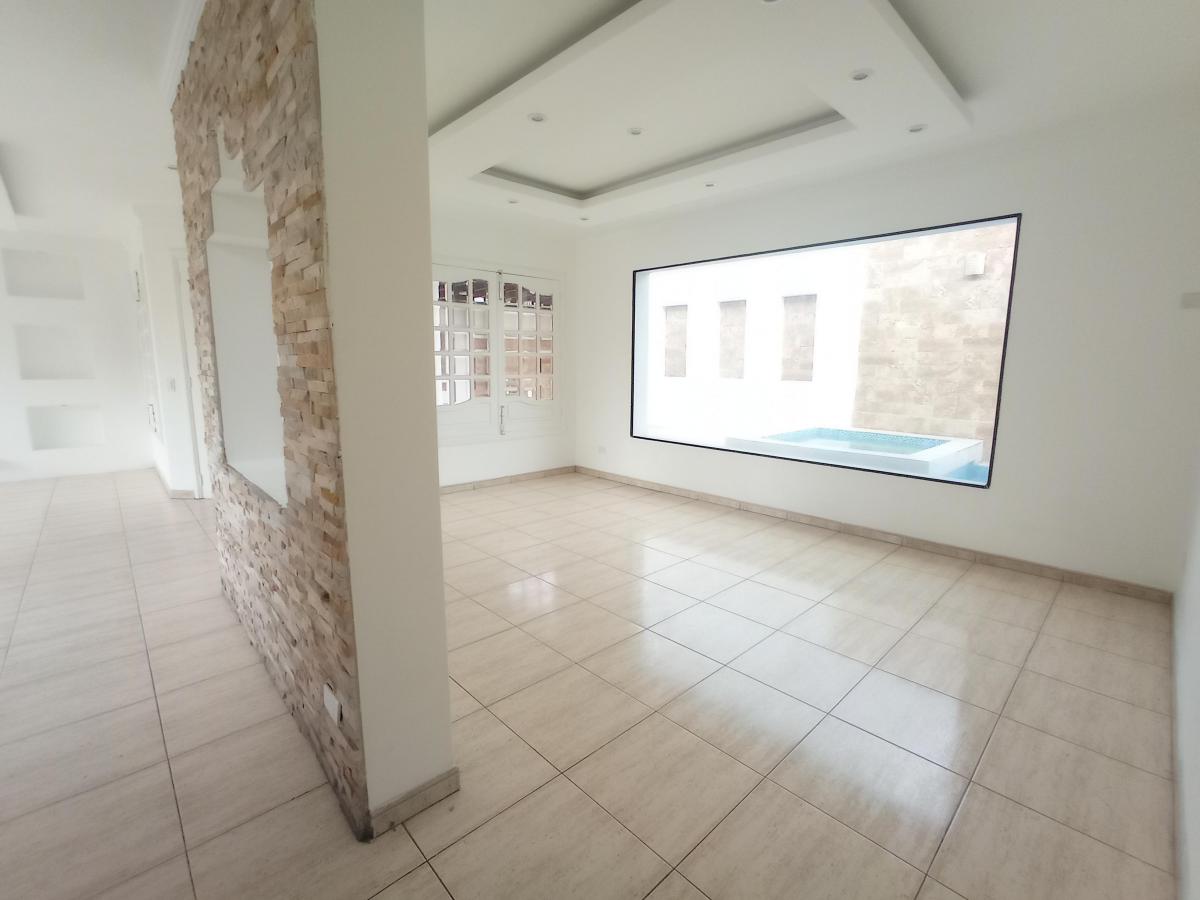 Venta de Casa en Ceibos Santa Cecilia, Guayas — imagen 3