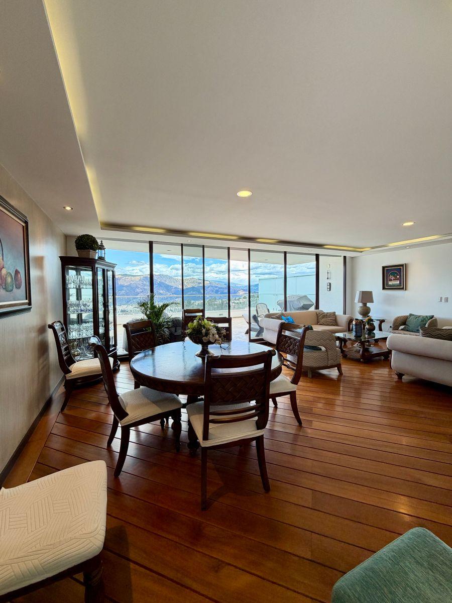 Departamento de 4 Habitaciones - en Venta - Miravalle - 285 m² — imagen 8