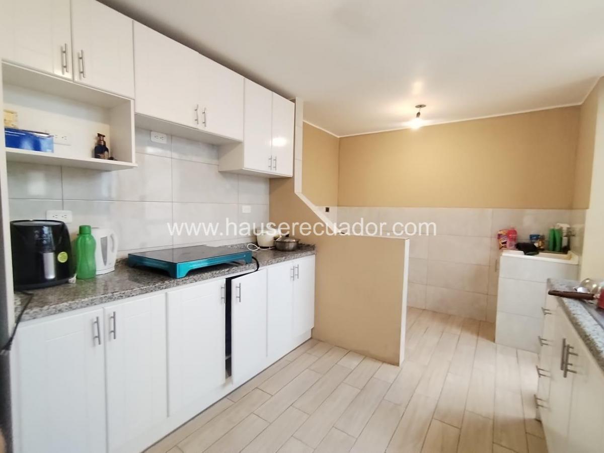 Venta de Casa en Conjunto / Pomasqui | Lista Para Habitar, 3 Habitaciones / Estudio y Seguridad 24/7 — imagen 6