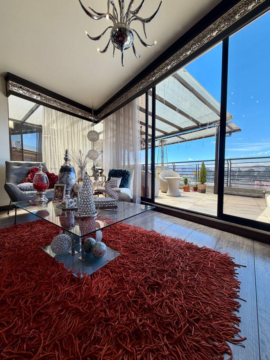 Departamento de 3 Habitaciones con Terraza - en Venta - Quito Tenis - 284 m² — imagen 9