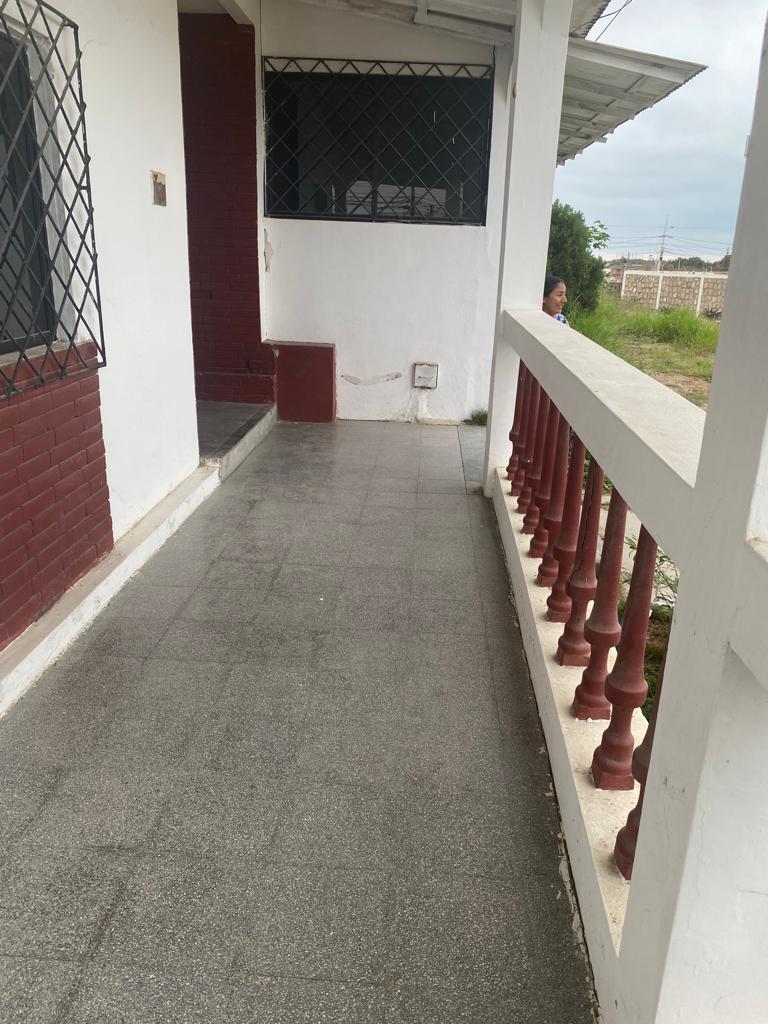 Ballenita Vendo Casa Al Pie Carretero — imagen 10