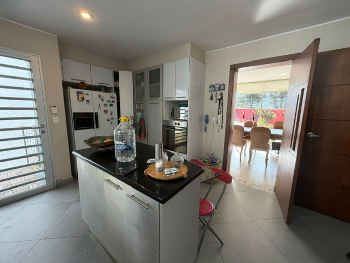 Vendo Luminosa Casa en Conjunto Privado Sector Pillahua — imagen 6
