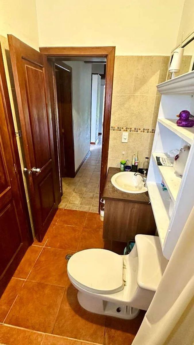 Casa de Arriendo en Tumbaco, en Urbanización Privada de Una Sola Planta — imagen 3