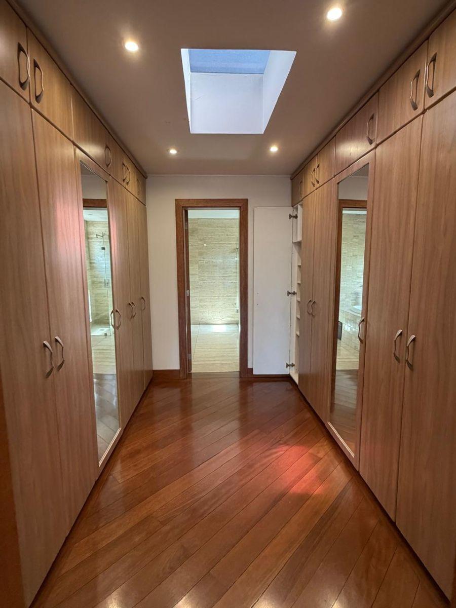 Cumbaya Hermosa Casa de Venta o Renta 4 Dorm. — imagen 8
