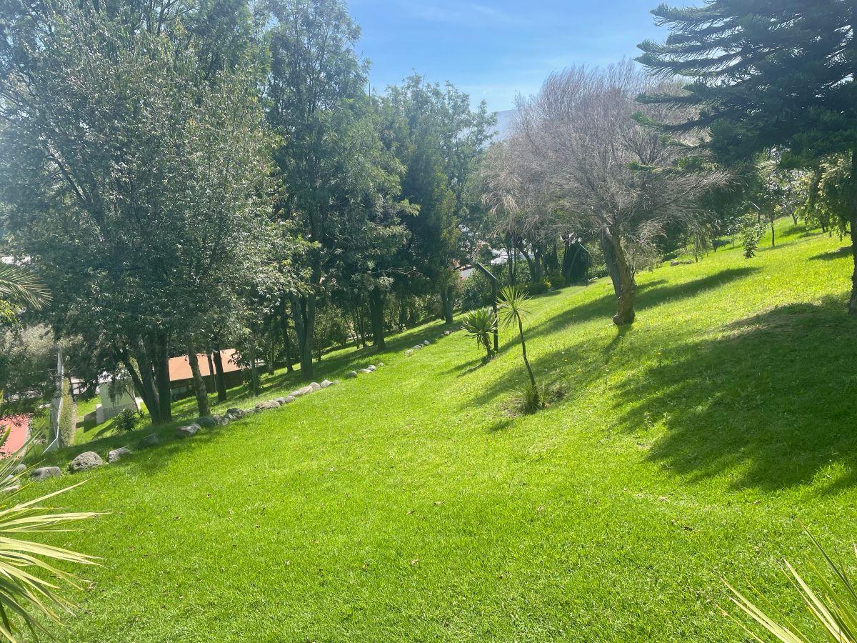Casa de Venta en Cumbaya en Urbanización de Lujo, Cerca a Scala Shopping — imagen 8