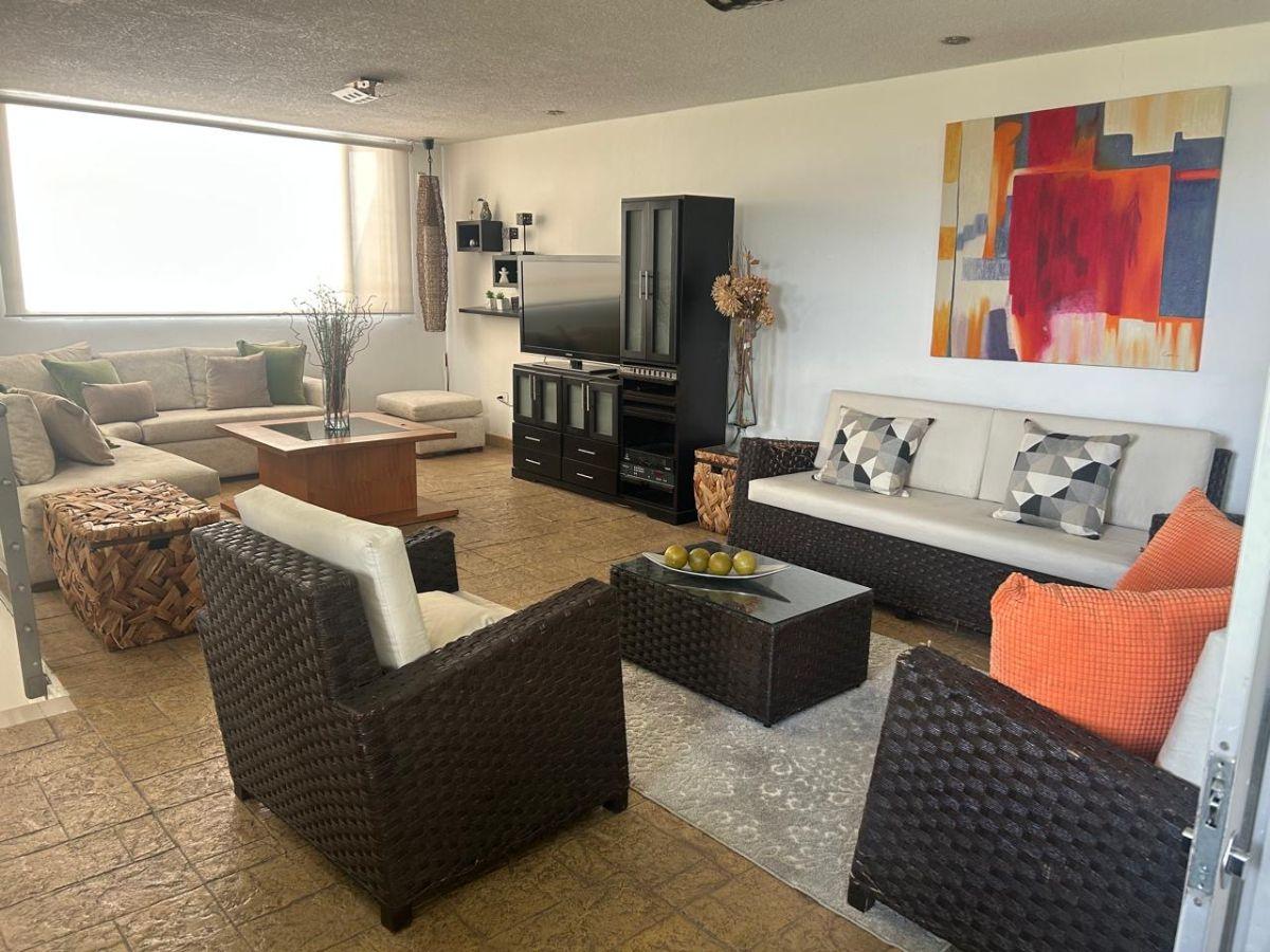 Casa de Venta en Cumbaya en Urbanización de Lujo, Cerca a Scala Shopping — imagen 6