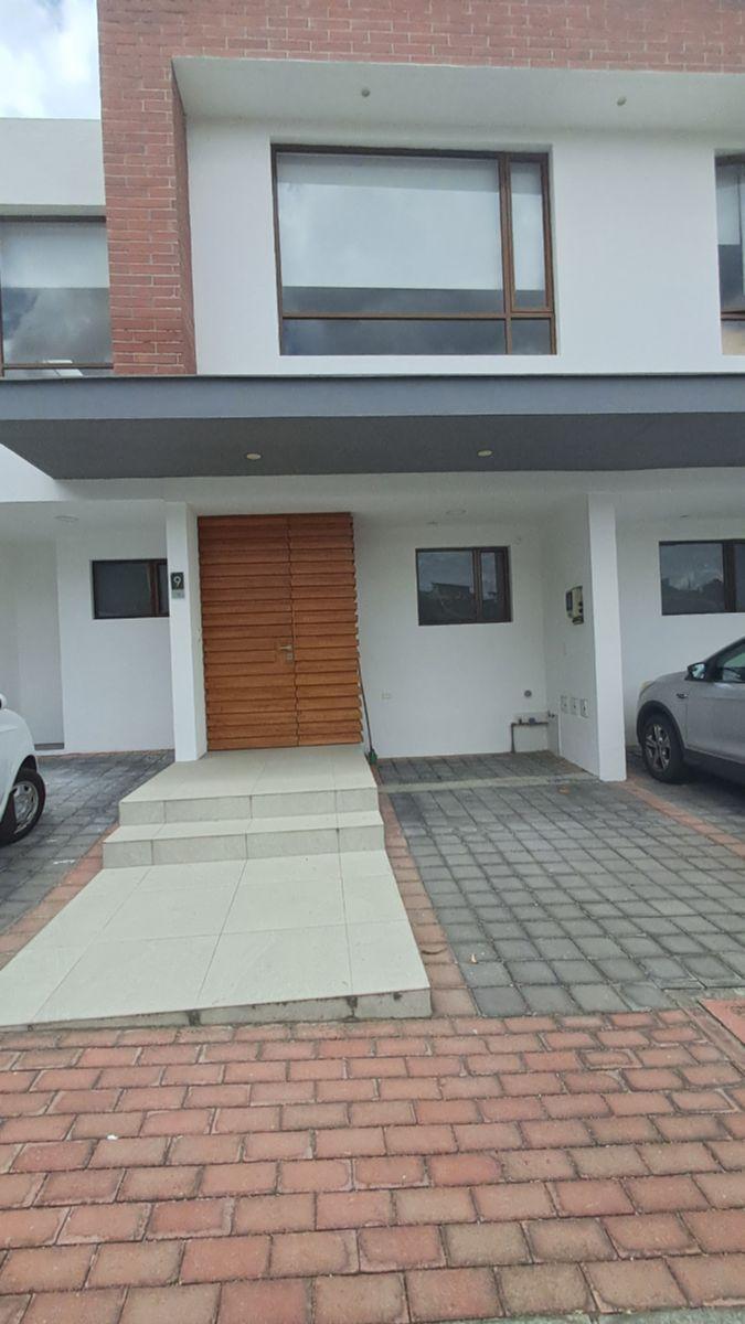 Venta Casa Conjunto Piscina Seguridad La Morita Tumbaco — imagen 9