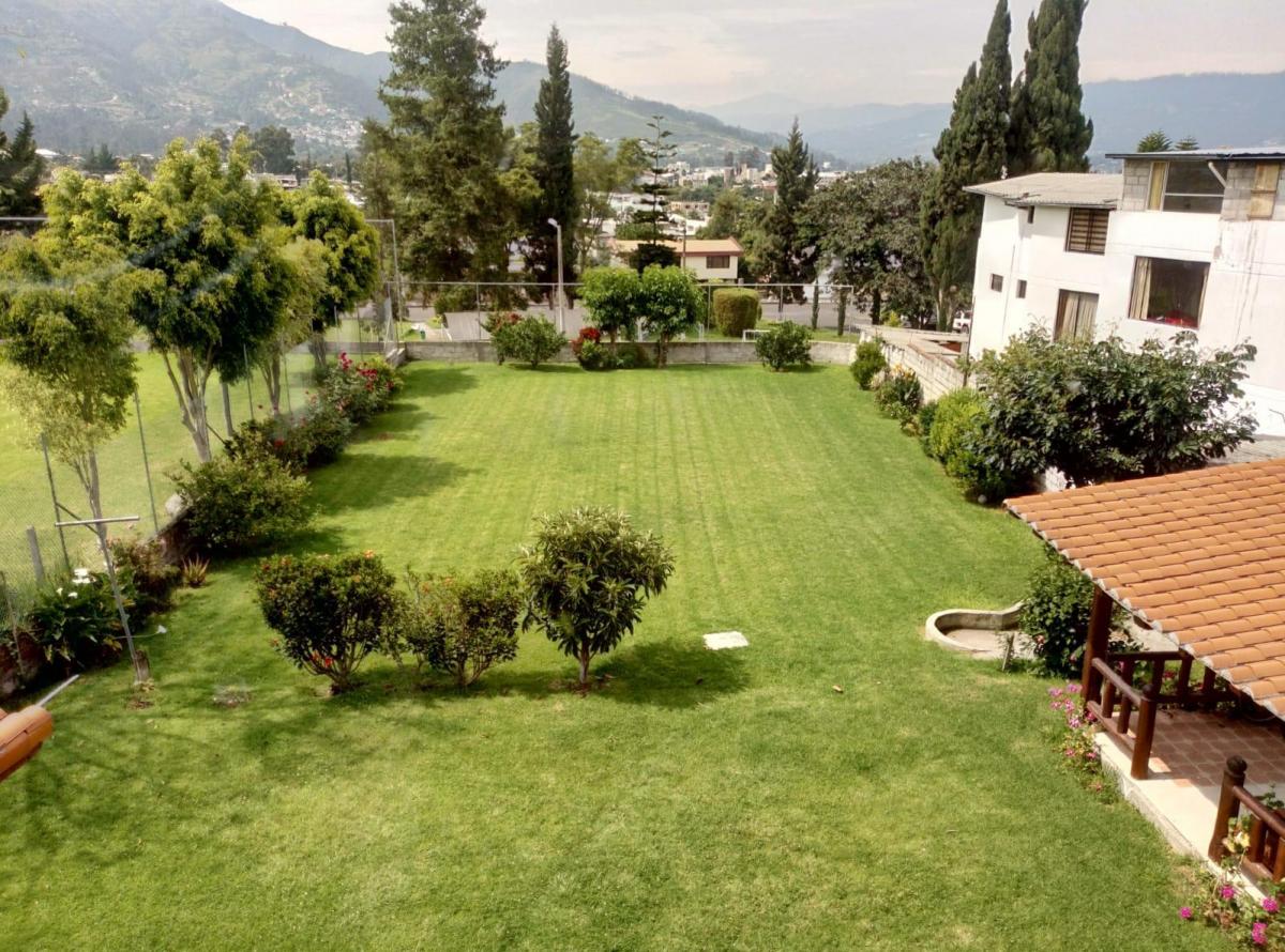 Vendo Casa Independiente de 325 m² de Construcción en 1350 m² de Terreno — imagen 7