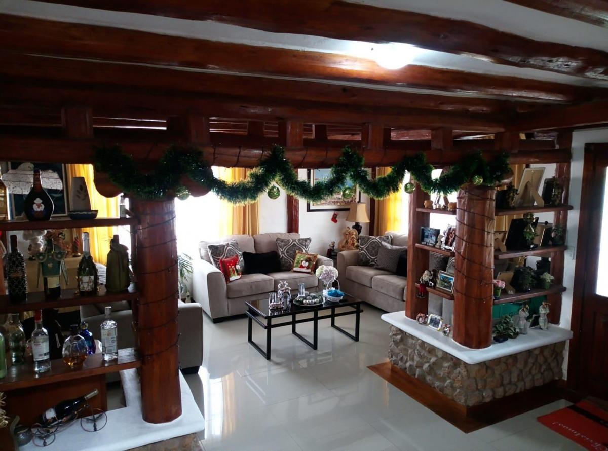 Vendo Casa Independiente de 325 m² de Construcción en 1350 m² de Terreno — imagen 3