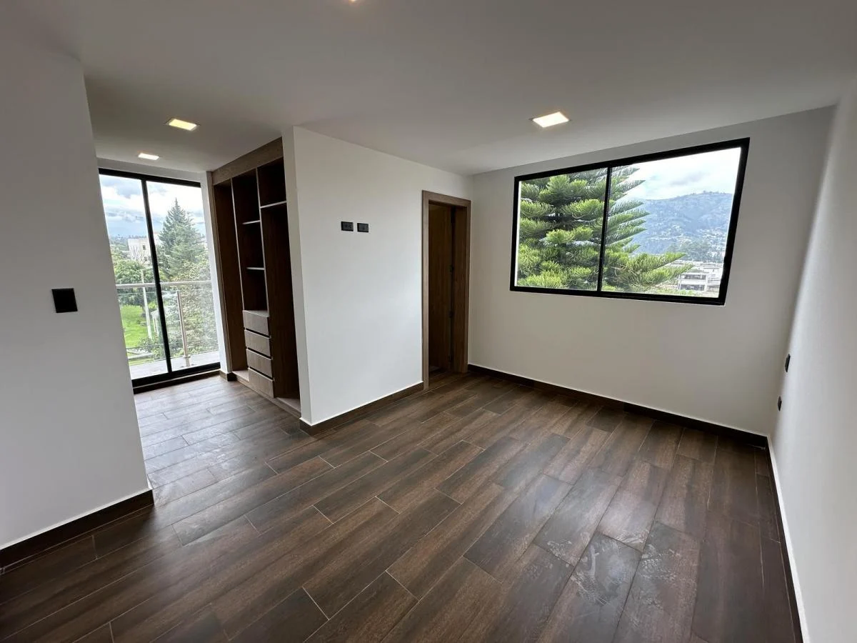 Departamento en Venta 3 Habitaciones Tumbaco Cerca a Megakywi — imagen 4