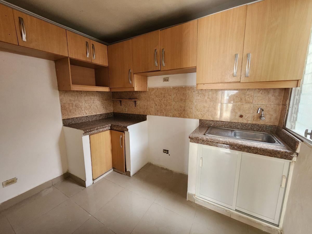 Vendo, Dos Plantas, Acepto Biess, Sector Cerrado, Guayas — imagen 4