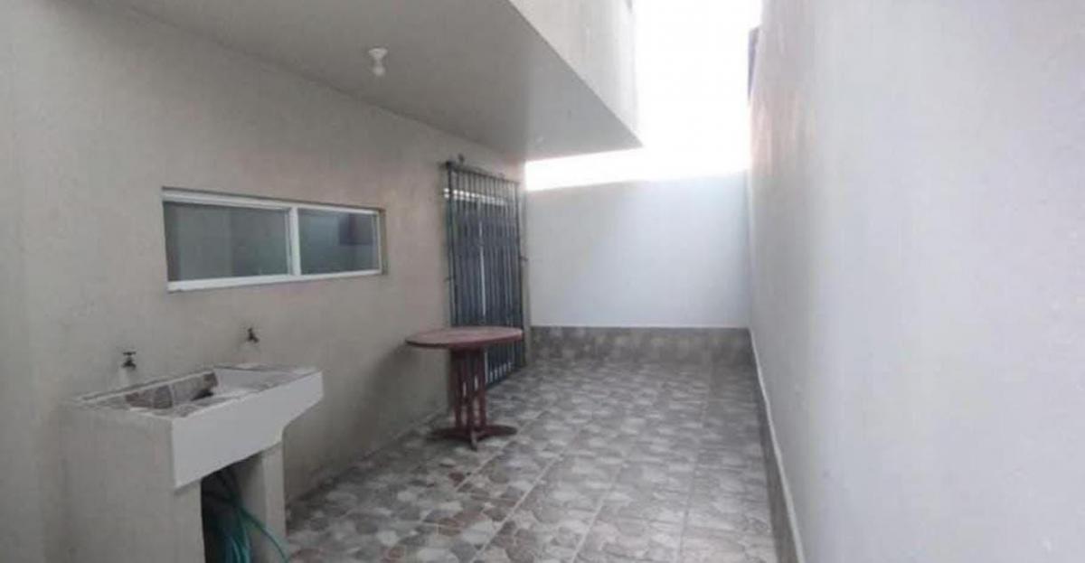 Casa en Venta, Urbanizacion La Martina, Duran, Ingg, Guayas — imagen 3