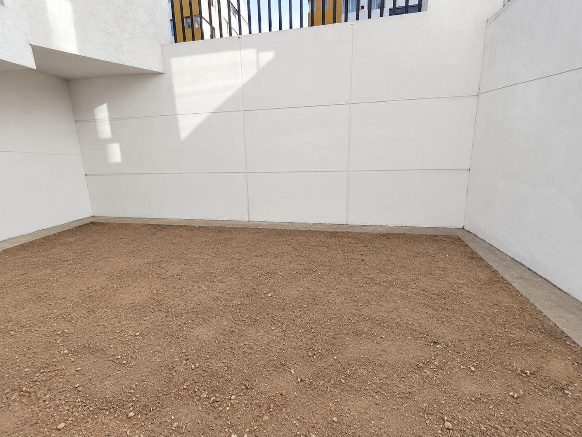 Vendo Dep 2 Dorm. Sector Carcelen Piso 1 Patio — imagen 6