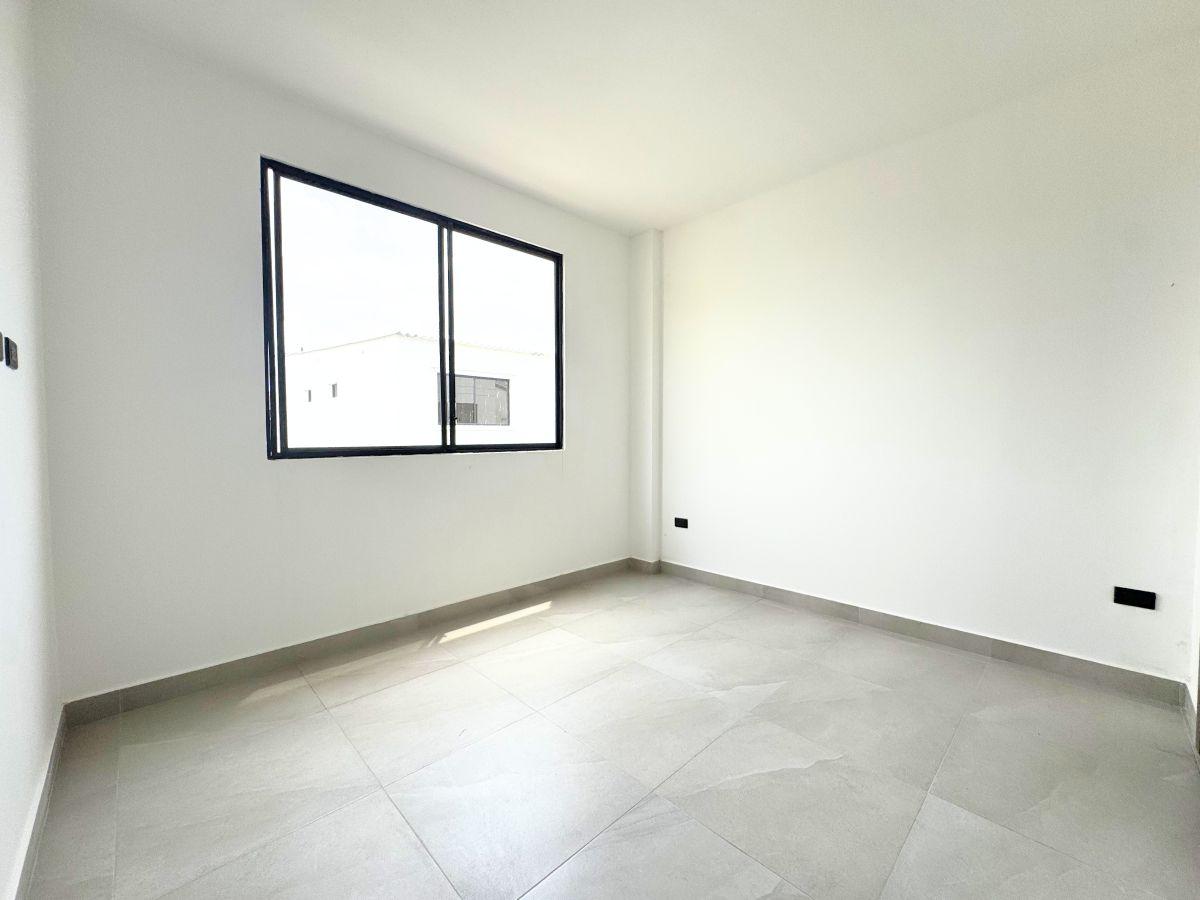Casa en Venta en Urbanización Mallorca, Vía a Salitre, Guayaquil, Guayas — imagen 5