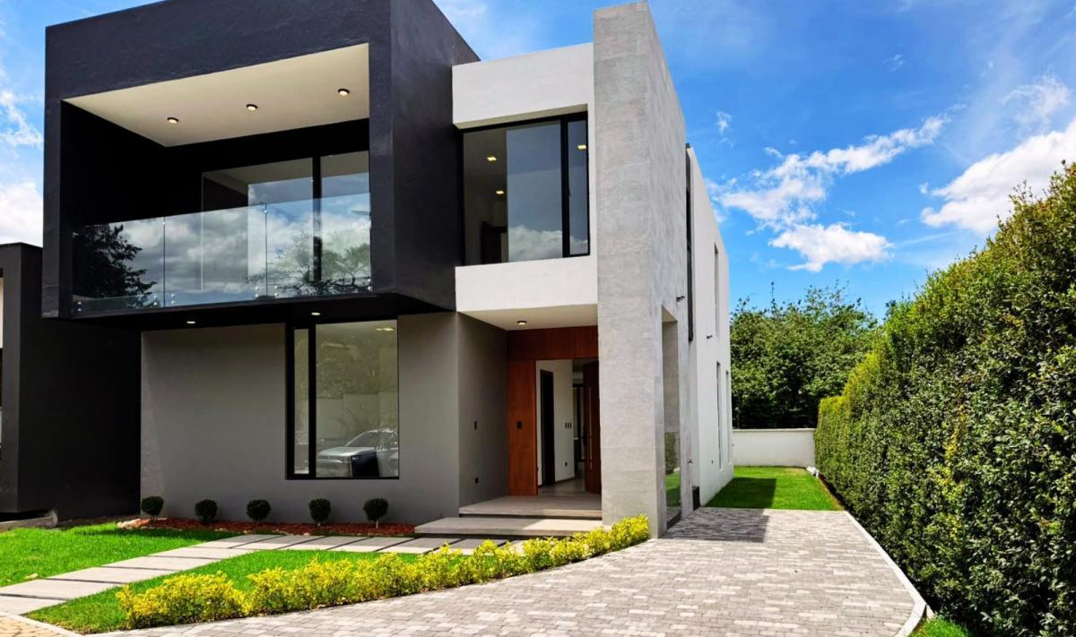 Casa 320 m² en Venta en Tumbaco — imagen 10