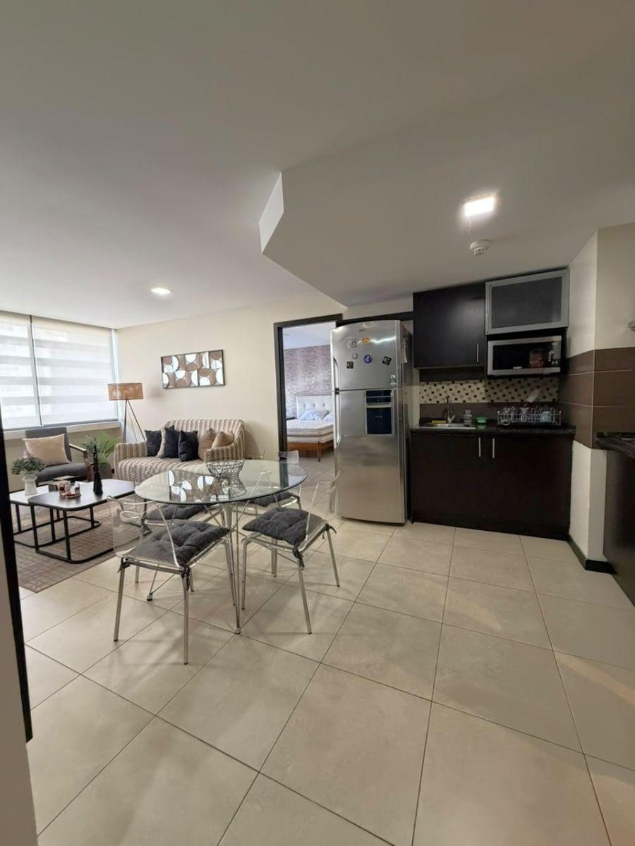 Bellini Vendo Departamento Vista Al Rio, Amoblado, 2 Dorm, Parqueo, 100 m², Guayas — imagen 5