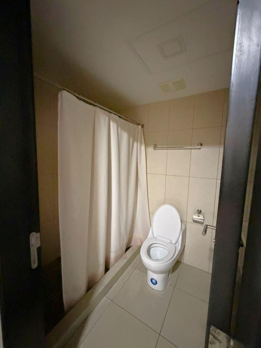 Bellini Vendo Departamento Vista Al Rio, Amoblado, 2 Dorm, Parqueo, 100 m², Guayas — imagen 4