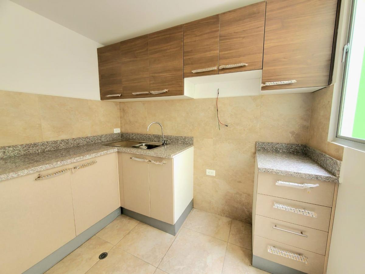Casa Amplia con Crédito Vip Miti Miti en Calderón — imagen 5